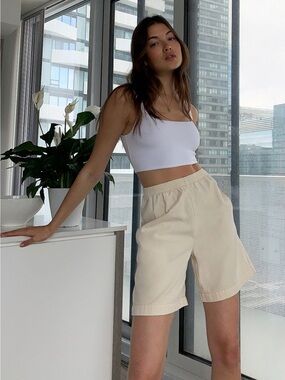 Aritzia Wilfred Free Nova 7” Short Gd Birch XS #78310